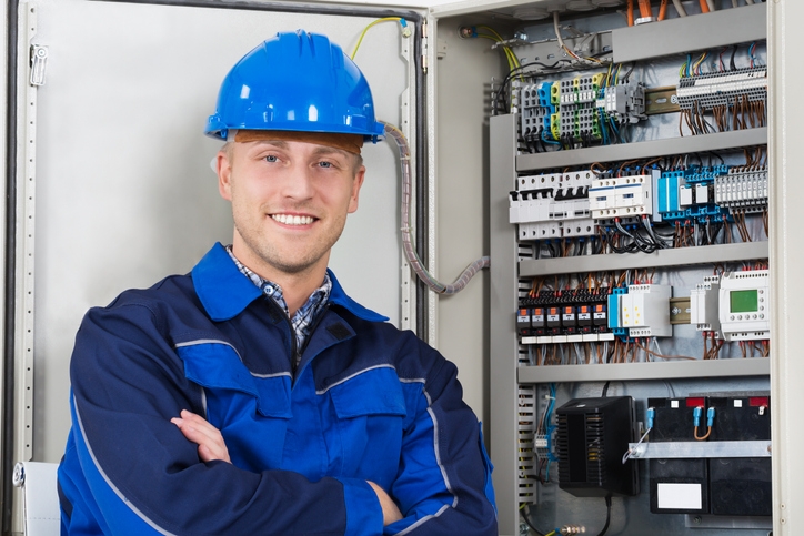Electricians from Eastern Europe